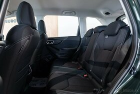 Subaru Forester 2.0i MHEV Pure Lineartronic - 19