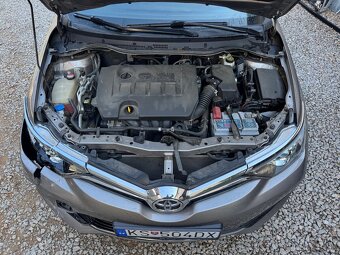 Toyota Auris Touring Sport 1.6 VVT 2016 POJAZDNÉ - 19