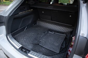 Toyota Corolla Combi 1.8 72kw GR Hybrid - 19