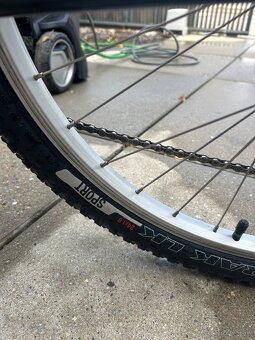 Bicykel Specialized - 19