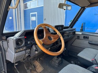 Náhradne diely Toyota Land Cruiser LJ73 LX 2.5td - 19