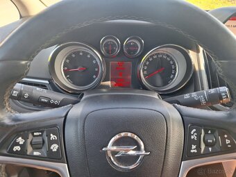 Oprl Zafira tourer 1.4, 103 kw, benzin + plyn, 7 miestny - 19