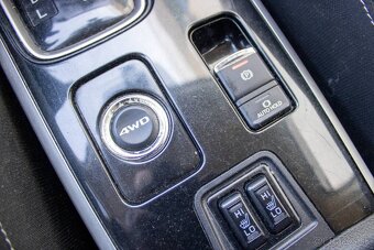 Mitsubishi Outlander 2.2 DI-D Instyle A/T. - 19