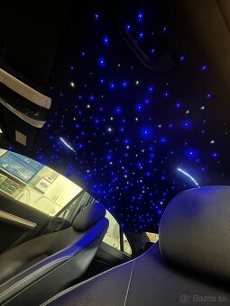 Mercedes benz E - 19