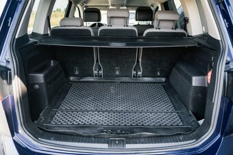 Volkswagen Touran 2.0 TDI DSG Comfortline - 19