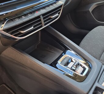 ŠKODA OCTAVIA COMBI 2.0TDI SCR STYLE DSG - 19