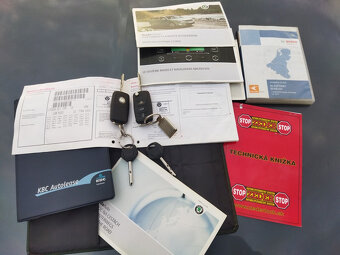Škoda octavia 1,6 tdi kombi NAVI - 19