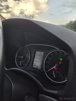 Škoda Octavia 1.6TDI DSG - 19