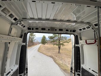 Citroen Jumper 2.2 HDi 35 96kw L2H2 dodávka KAMERA CÚVACIA - 19