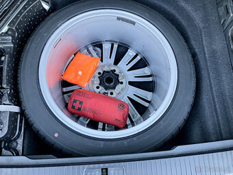 Volkswagen Passat Variant 2.0 TDI EVO Business DSG - 19