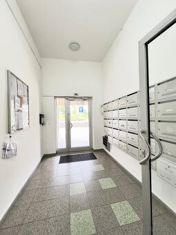 2-izbový byt s priestrannou loggiou v lokalite Staré Mesto - 19