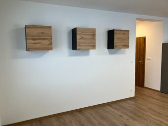 PRENÁJOM 4 IZB. BYT S VLASTNOU ZÁHRADOU A GARÁŽOU - 19