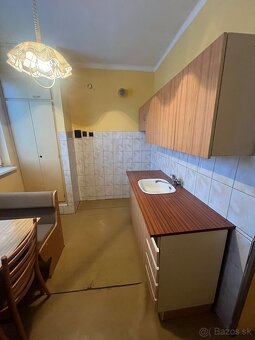 2izbovy byt v Šuranoch - 19