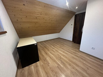 Ihneď obývateľný rodinný dom v Pohronskej Polhore - 19