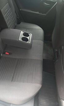 Toyota Auris 1,6 benzin, kup SR-2018,slusna vybava - 19