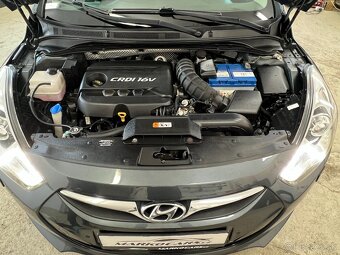 Hyundai i40 1.7 CRDi STYLE WEBASTO  TOP VÝBAVA  AUTOMAT - 19