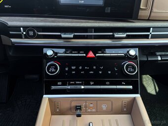 Hyundai Santa Fe PREMIUM 7S 4X4 1,6T-GDi HEV,BOSE audio, HUD - 19