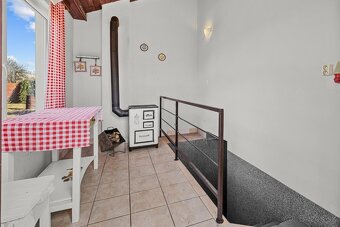 4-IZBOVÝ RODINNÝ DOM S GARÁŽOU, ZIMNOU ZÁHRADOU A PIVNICOU - 19