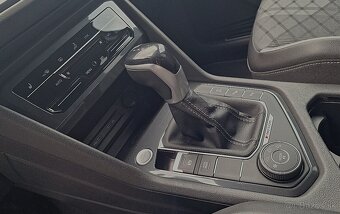 VOLKSWAGEN TIGUAN 2.0 TDI EVO R-LINE 4MOTION DSG - 19