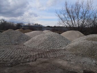 Predaj štrkov,pieskov,kameniva,recyklatov a zeminy - 19