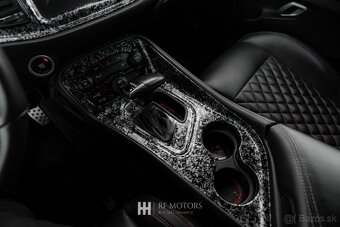 Dodge Challenger - 19