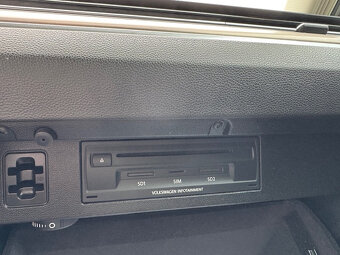 Volkswagen Passat Variant 2.0 BiTDI  Highline 4MOTION - 19