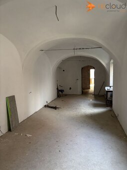 polyfunkčný objekt so súpisným číslom v centre mesta Kežmaro - 19