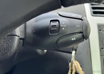 Peugeot 307 1.6 HDi TAŽNÉ PANORAMA nafta manuál 66 kw - 19