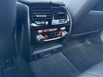 BMW 540i xDrive G30 M-Packet Performance - 19