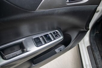 Subaru Impreza 2.0 Diesel XV - 19