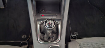 Volkswagen Golf 5 - 19