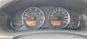 Nissan Pathfinder 2.5 dCi LE 128 kW AT. - 19