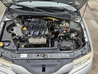 Renault Laguna 2004 1.9dci - 19