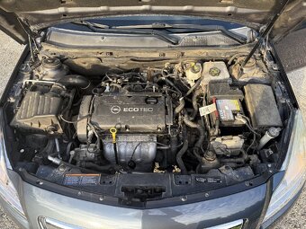 Opel Insignia 1.8 - 19