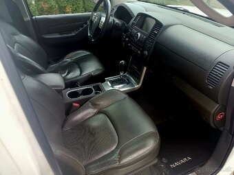 NISSAN NAVARA 3.0DCI - PREDAJ AJ NA SPLÁTKY - 19