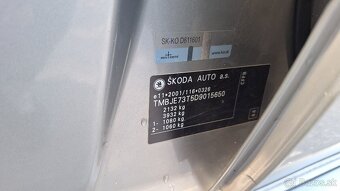 ŠKODA SUPERB COMBI 2.0 TDI. - 19