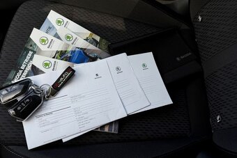 Škoda Octavia 2.0 TDI SCR Style Virtual - 19
