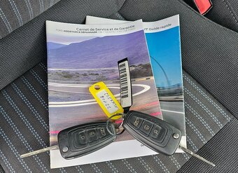 Ford Transit 2.0 TDCI 130K L3H2 6- Miest LED-Navi- Ťažné - 19