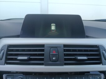 TOP CENA BMW Rad 3 Touring 318d A/T r.v. 2019 - 19