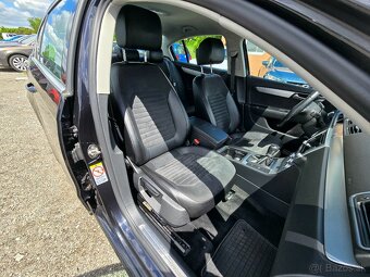Volkswagen Passat 2.0 TDI 130KW Highline - 19