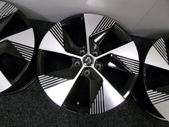 Toyota rav4 suzuki 5x114,3 r18  renault arkana honda crv - 19