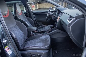 Škoda Octavia Combi 2.0 TDI RS - 19