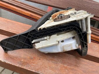 Predám motorovú pilu STIHL MS 211C - 19