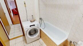 REZERVOVANE -OILKA: NA PRENÁJOM VEĽKOMETRÁŽNY 2-IZBOVÝ BYT - 19