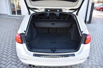BMW Rad 3 Touring 320d AT - 19