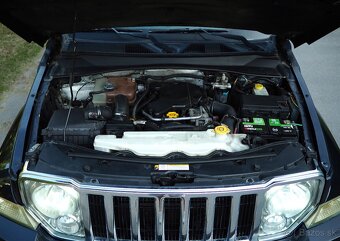 Jeep Cherokee 2.8CRD 130kW, LIMITED, M6, 4x4 + redukcia - 19