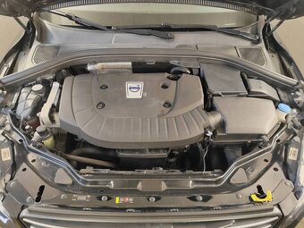 Volvo XC60 D4 R-Design - NOVÝ MOTOR TOP STAV - 19