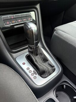 VW Sharan 2.0 TDI DSG MATCH - 19
