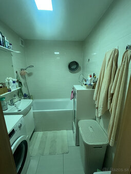 Váš nový domov čaká na vás – priestranný 3-izbový byt v Hume - 19