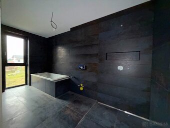 Na predaj moderný rodinný dom s výhľadom na mesto - 19